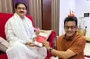Dr. Vikram Sampat Dr. Vikram Sampat